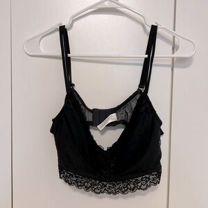 Lightly lined lace bralette